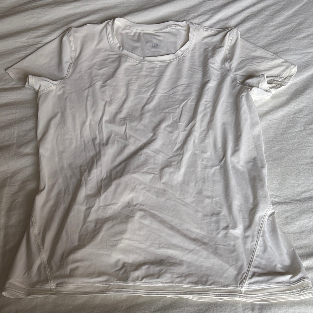 Women’s white lululemon shirt